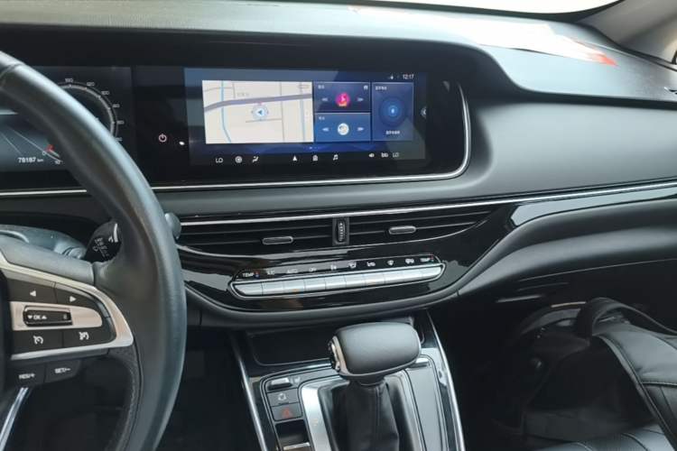 Used GAC Trumpchi M6 2021 270T DCT Prestige Edition (7 Seats) Audio And AC Panel