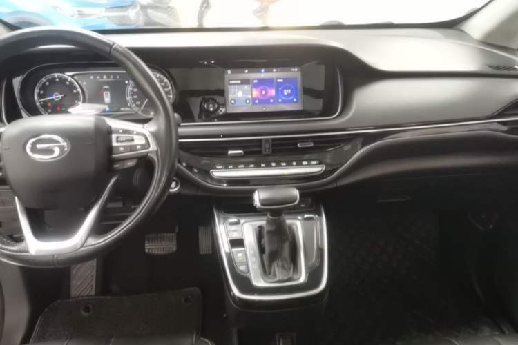 Used GAC Trumpchi M6 2021 270T DCT Luxury Edition (7-seater) Audio And AC Panel