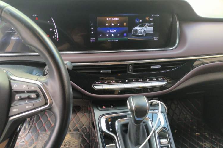 Used GAC Trumpchi M6 2021 PRO 270T DCT Luxury Edition Audio And AC Panel