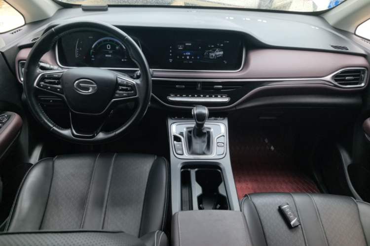 Used GAC Trumpchi M6 2021 PRO 270T DCT Luxury Edition Center Console