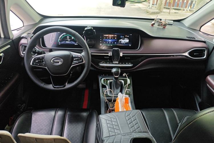 Used GAC Trumpchi M6 2021 PRO 270T DCT Luxury Edition Center Console