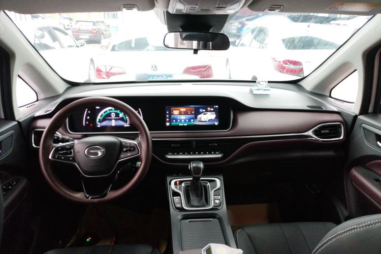 Used GAC Trumpchi M6 2021 PRO 270T Automatic Luxury Edition Center Console