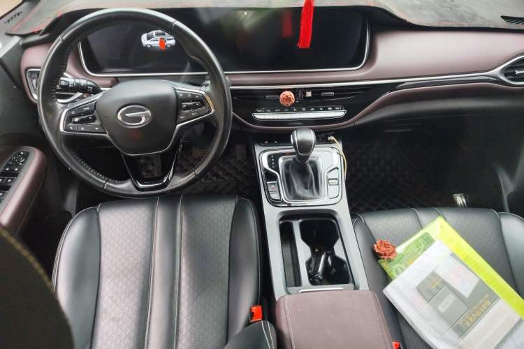 Used GAC Trumpchi M6 2021 PRO 270T Automatic Luxury Edition Center Console