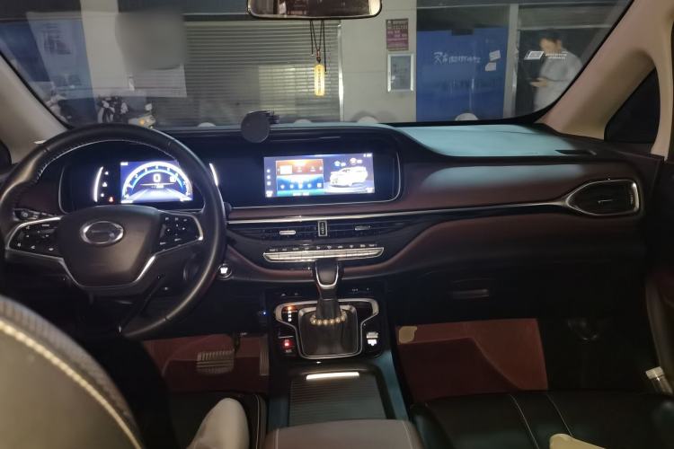 Used GAC Trumpchi M6 2021 PRO 270T DCT Luxury Edition Center Console