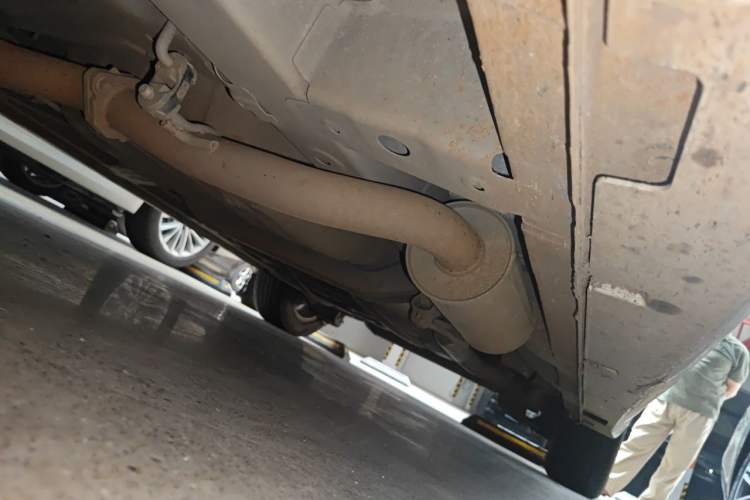 Used GAC Trumpchi M6 2021 PRO 270T DCT Elite Edition Chassis Front Left