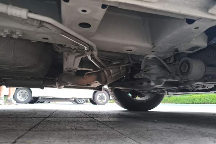 Used GAC Trumpchi M6 2021 PRO 270T DCT Elite Edition Chassis Front Right