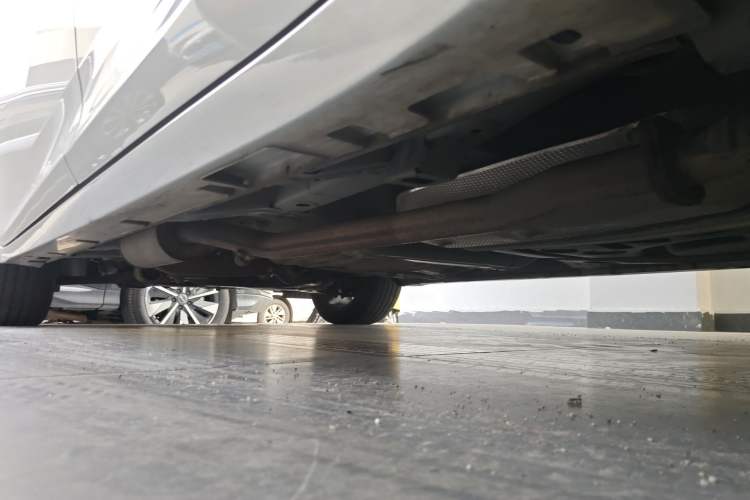 Used GAC Trumpchi M6 2021 PRO 270T DCT Luxury Edition Chassis Rear Left