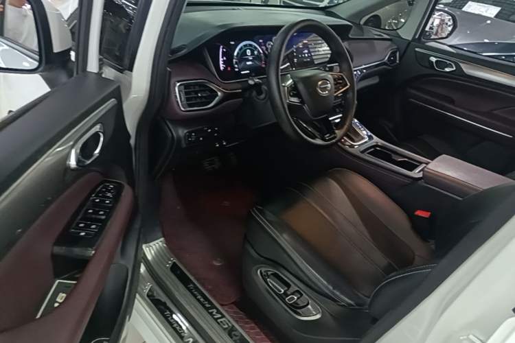 Used GAC Trumpchi M6 2021 270T DCT Luxury Edition (6-seater) Driver Seat