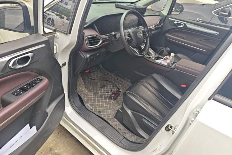 Used GAC Trumpchi M6 2021 PRO 270T DCT Elite Edition Driver Seat