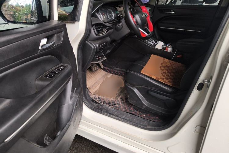 Used GAC Trumpchi M6 2021 270T DCT Luxury Edition (7 Seats) Driver Seat