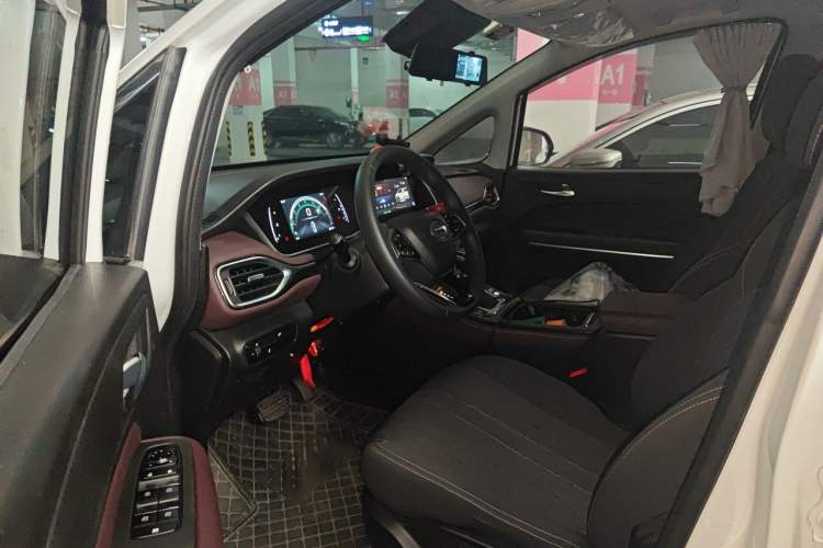 Used GAC Trumpchi M6 2021 PRO 270T DCT Elite Edition Driver Seat