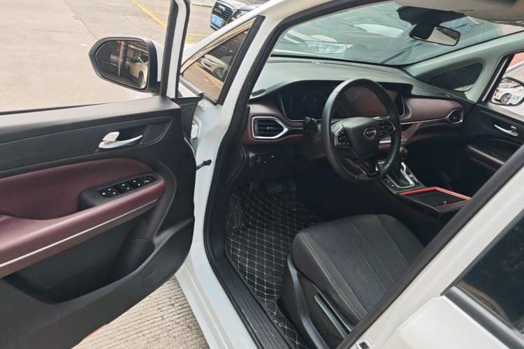 Used GAC Trumpchi M6 2021 PRO 270T DCT Elite Edition Driver Seat