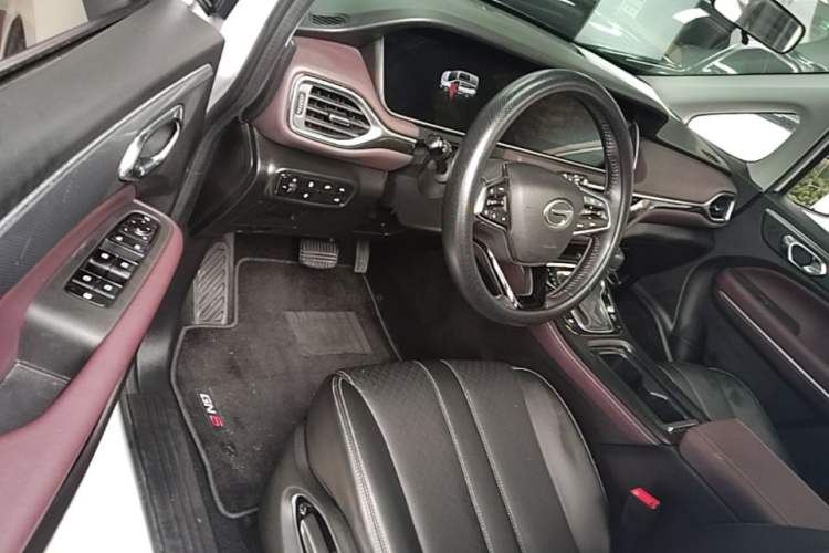 Used GAC Trumpchi M6 2021 PRO 270T DCT Luxury Edition Driver Seat