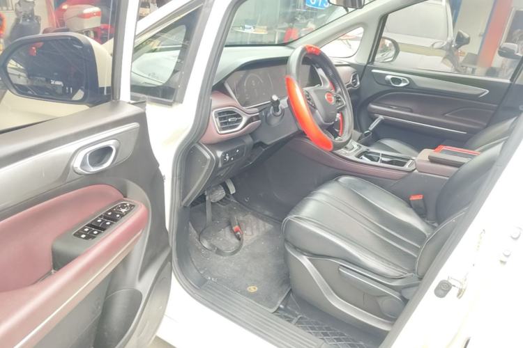 Used GAC Trumpchi M6 2021 PRO 270T Automatic Luxury Edition Driver Seat