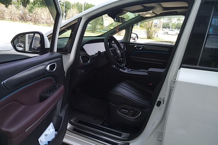 Used GAC Trumpchi M6 2021 PRO 270T DCT Luxury Edition Driver Seat