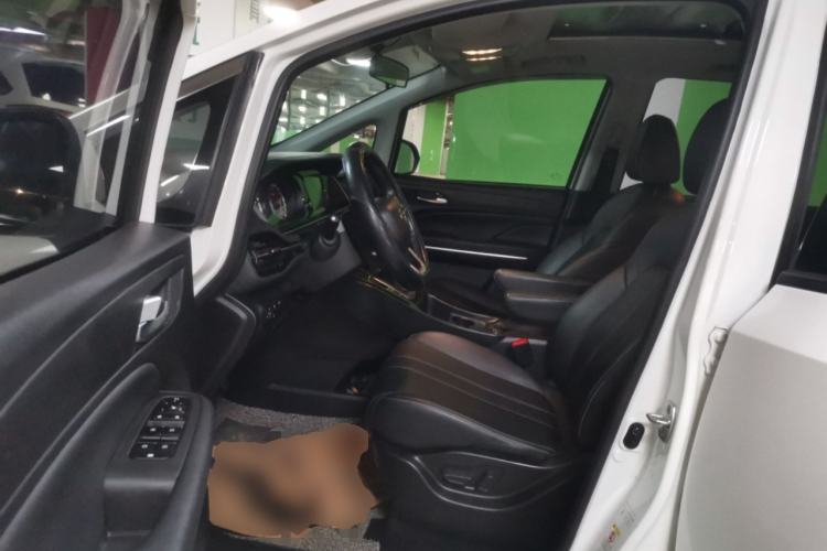 Used GAC Trumpchi M6 2021 270T DCT Luxury Edition (7-seater) Driver Seat