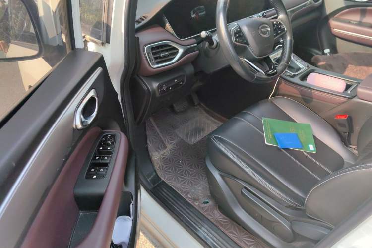 Used GAC Trumpchi M6 2021 270T DCT Luxury Edition (7 Seats) Driver Seat