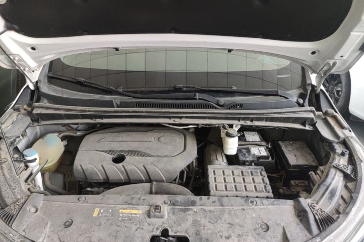 Used GAC Trumpchi M6 2021 PRO 270T Automatic Luxury Edition Engine Bay