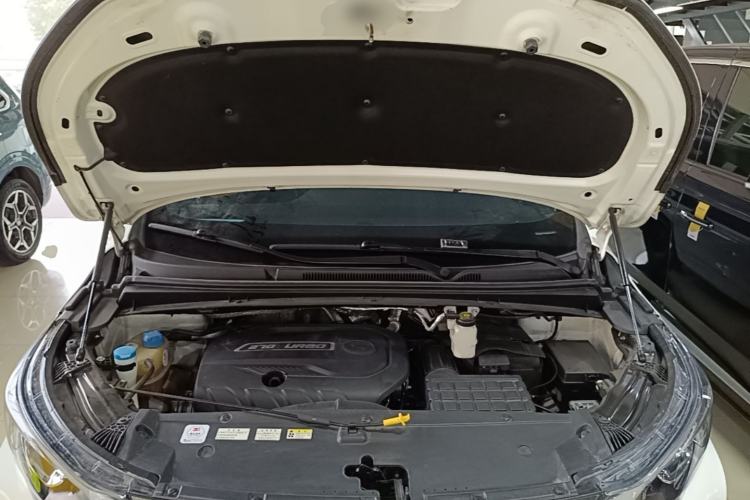 Used GAC Trumpchi M6 2021 270T DCT Luxury Edition (7 Seats) Engine Bay