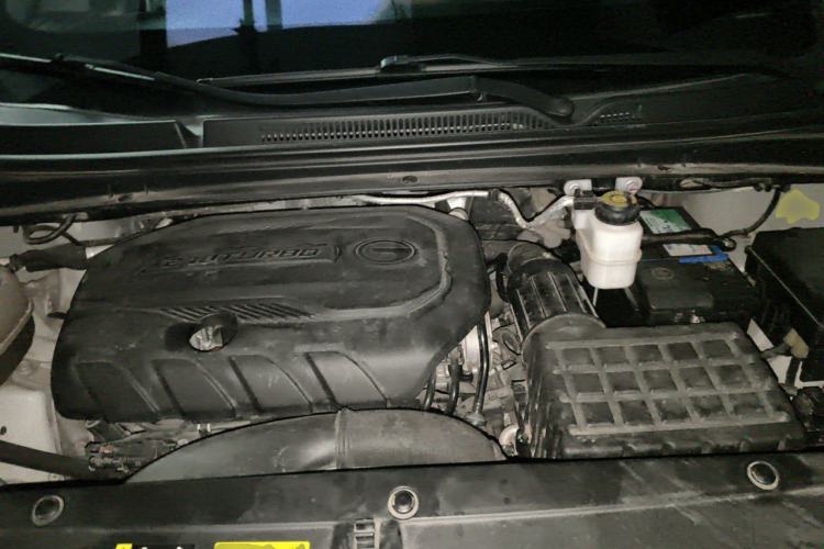 Used GAC Trumpchi M6 2021 PRO 270T DCT Luxury Edition Engine Bay