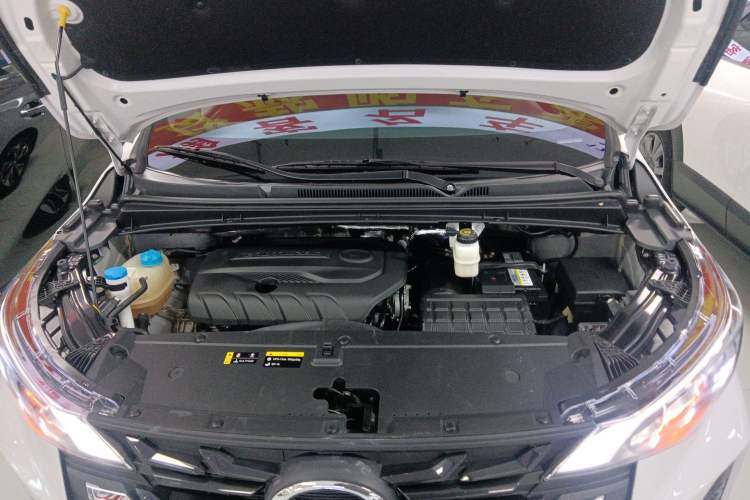 Used GAC Trumpchi M6 2021 PRO 270T DCT Luxury Edition Engine Bay