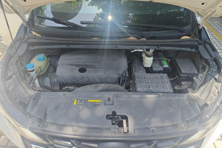 Used GAC Trumpchi M6 2021 PRO 270T DCT Luxury Edition Engine Bay