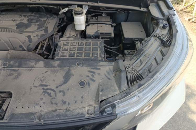 Used GAC Trumpchi M6 2021 PRO 270T DCT Luxury Edition Engine Bay Left