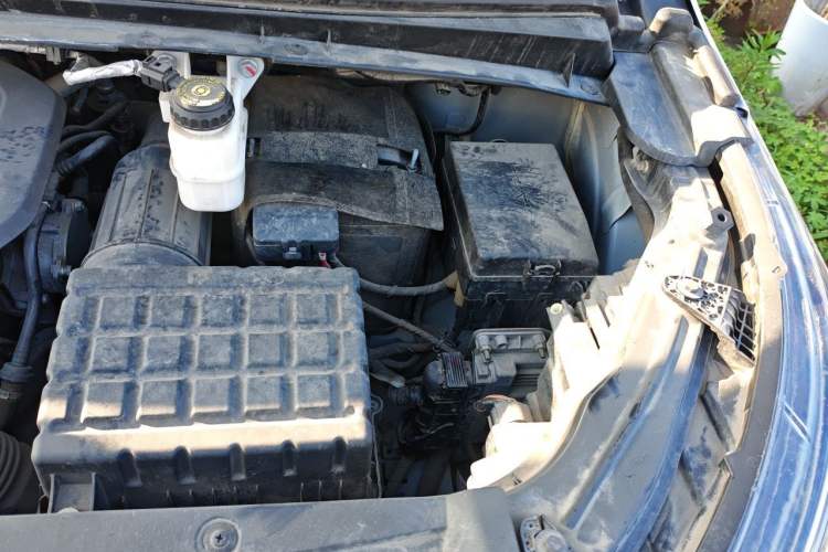 Used GAC Trumpchi M6 2021 PRO 270T Automatic Luxury Edition Engine Bay Left