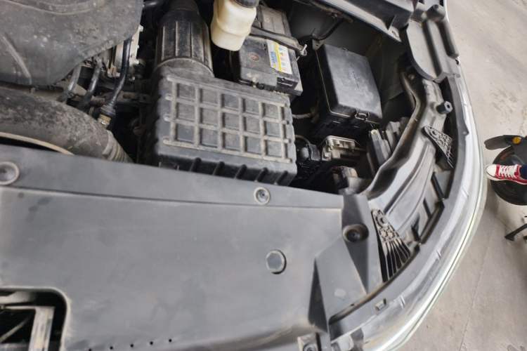 Used GAC Trumpchi M6 2021 PRO 270T DCT Luxury Edition Engine Bay Left