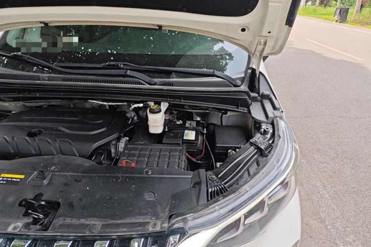 Used GAC Trumpchi M6 2021 PRO 270T DCT Luxury Edition Engine Bay Left