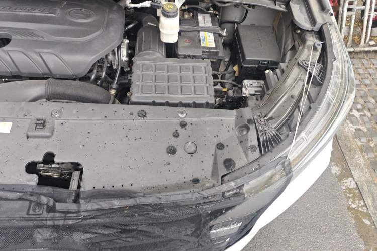 Used GAC Trumpchi M6 2021 270T DCT Luxury Edition (7 Seats) Engine Bay Left