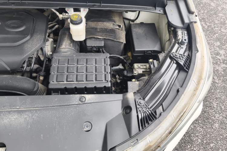 Used GAC Trumpchi M6 2021 270T DCT Luxury Edition (7 Seats) Engine Bay Left