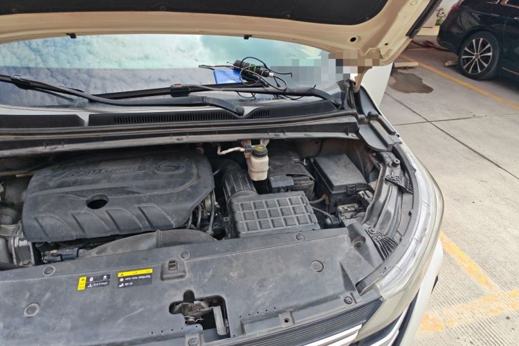 Used GAC Trumpchi M6 2021 270T DCT Elite Edition (7-seater) Engine Bay Left