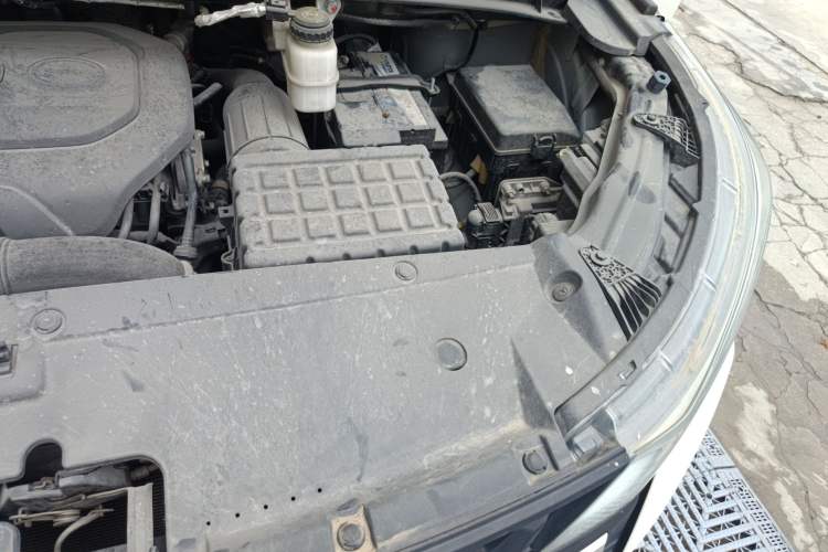 Used GAC Trumpchi M6 2021 PRO 270T DCT Luxury Edition Engine Bay Left