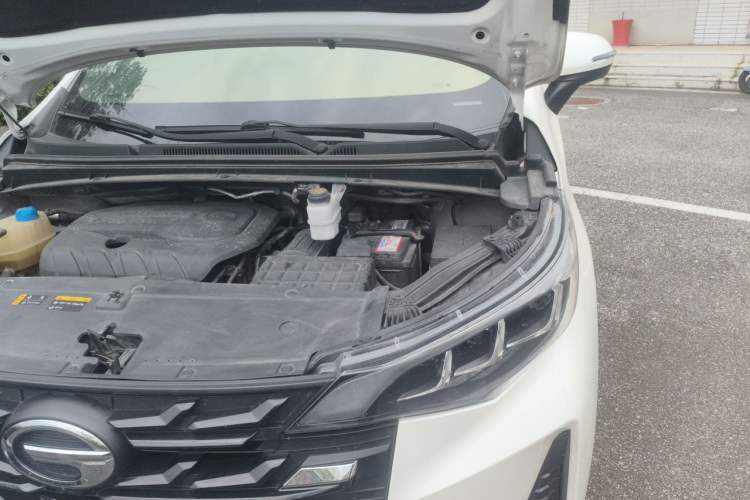 Used GAC Trumpchi M6 2021 PRO 270T DCT Luxury Edition Engine Bay Left