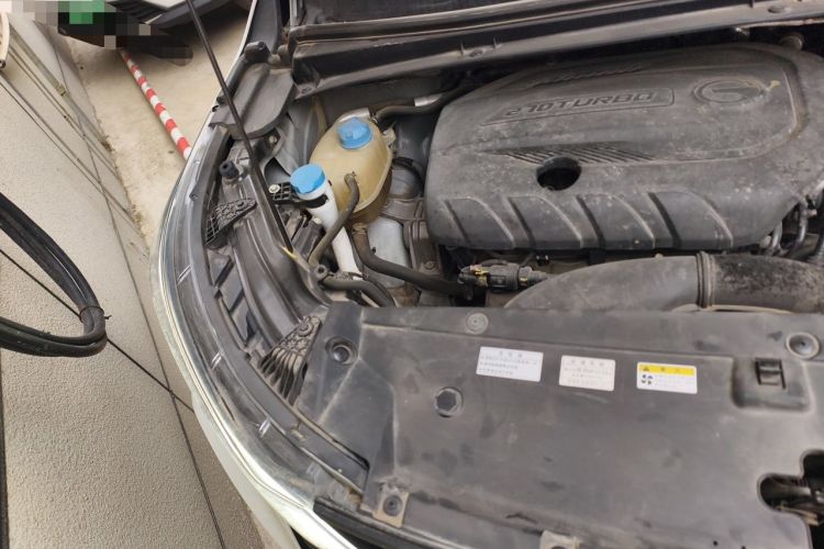 Used GAC Trumpchi M6 2021 PRO 270T DCT Luxury Edition Engine Bay Right