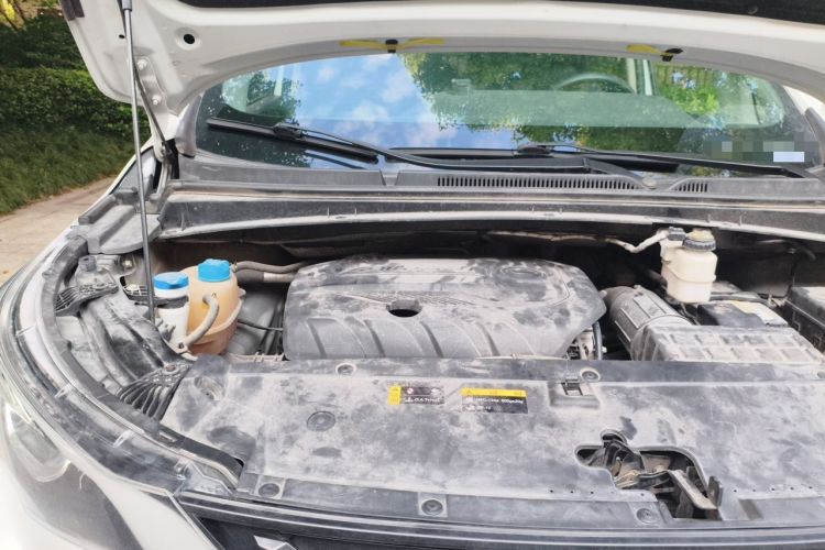 Used GAC Trumpchi M6 2021 PRO 270T DCT Elite Edition Engine Bay Right