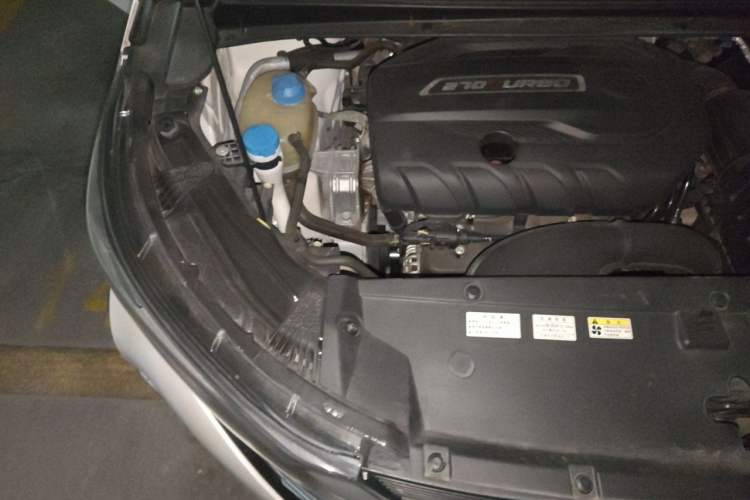 Used GAC Trumpchi M6 2021 270T DCT Luxury Edition (7-seater) Engine Bay Right