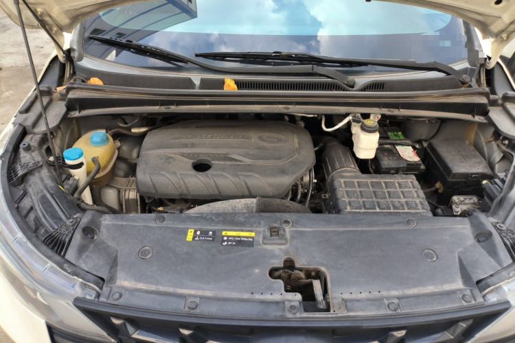 Used GAC Trumpchi M6 2021 PRO 270T DCT Luxury Edition Engine Bay