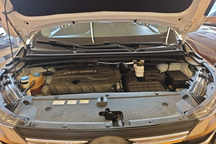 Used GAC Trumpchi M6 2021 270T DCT Prestige Edition (6-seater) Engine Bay