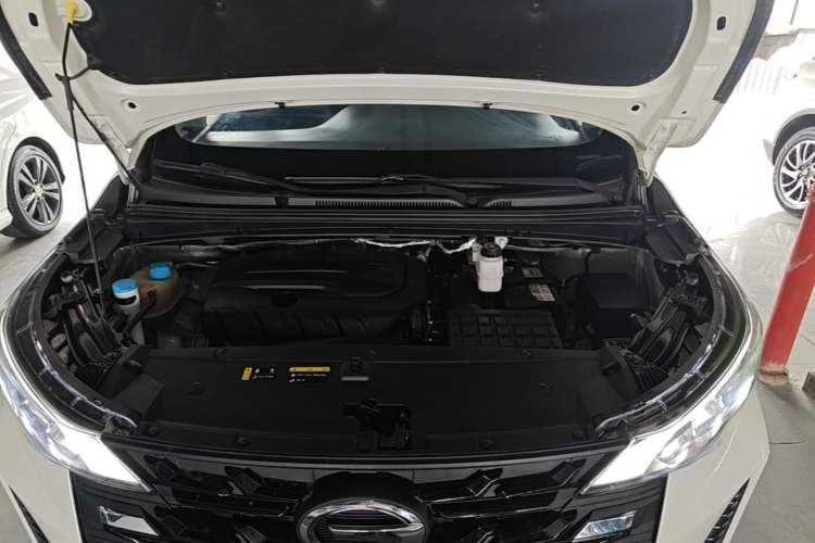Used GAC Trumpchi M6 2021 PRO 270T Automatic Luxury Edition Engine Bay