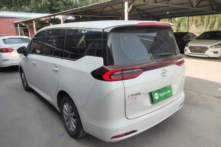 Used GAC Trumpchi M6 2021 270T DCT Elite Edition (7-seater) Exterior 2