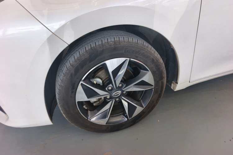 Used GAC Trumpchi M6 2021 PRO 270T DCT Luxury Edition Exterior 4