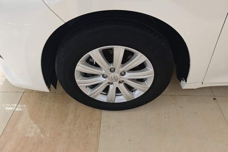 Used GAC Trumpchi M6 2021 PRO 270T Automatic Luxury Edition Exterior 4