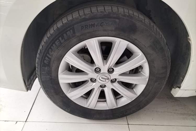 Used GAC Trumpchi M6 2021 270T DCT Elite Edition (7-seater) Exterior 4