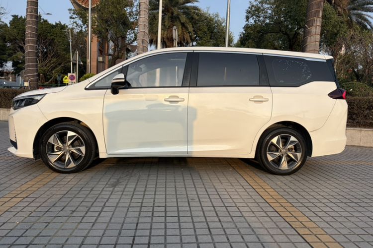 Used GAC Trumpchi M6 2021 PRO 270T DCT Luxury Edition Exterior 7
