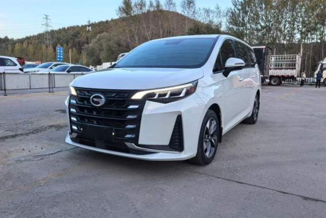 Ojetý GAC Trumpchi M6 2021 PRO 270T DCT Luxury Edition