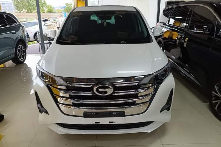 Used GAC Trumpchi M6 2021 270T DCT Luxury Edition (7 Seats) Front