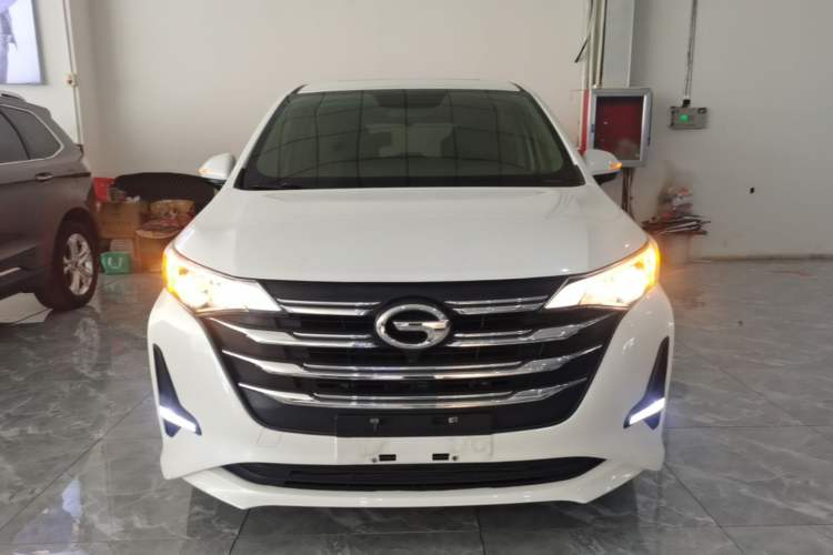 Used GAC Trumpchi M6 2021 270T DCT Luxury Edition (7 Seats) Front