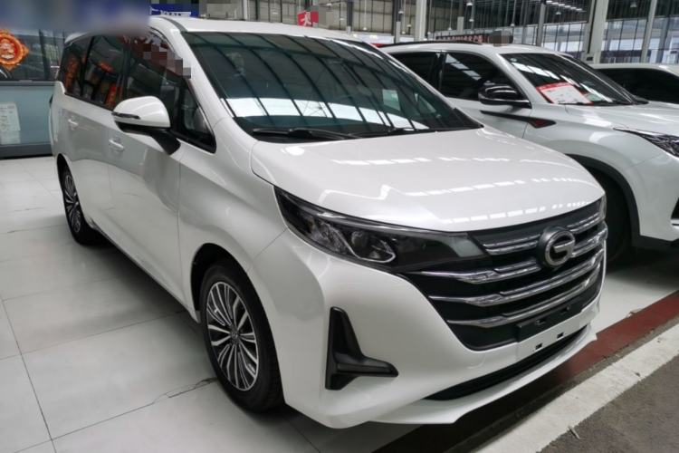 Used GAC Trumpchi M6 2021 270T DCT Prestige Edition (7-seater) Front Right 45 Deg